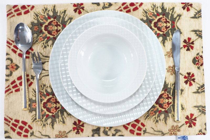 https://turkish-kilim.com/29050-large_default/place-mattable-linens-12x18beige-topkapi-palace-tulip-pattern-turkish-fabric-table-mattable-decorationliving-kitchen-dining.jpg