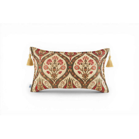 beige fabric pillow